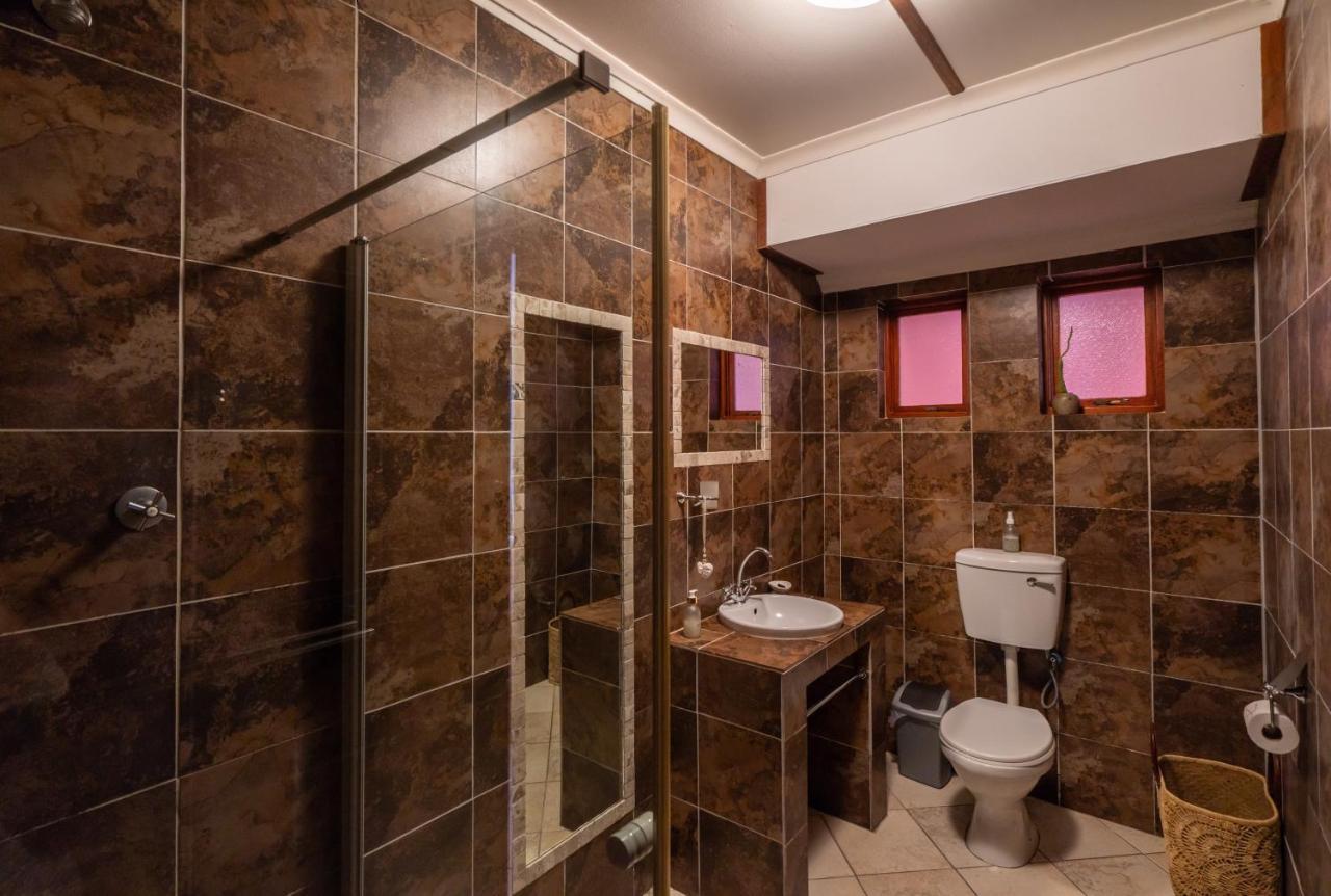 Island Cottage Guesthouse Людериц Экстерьер фото